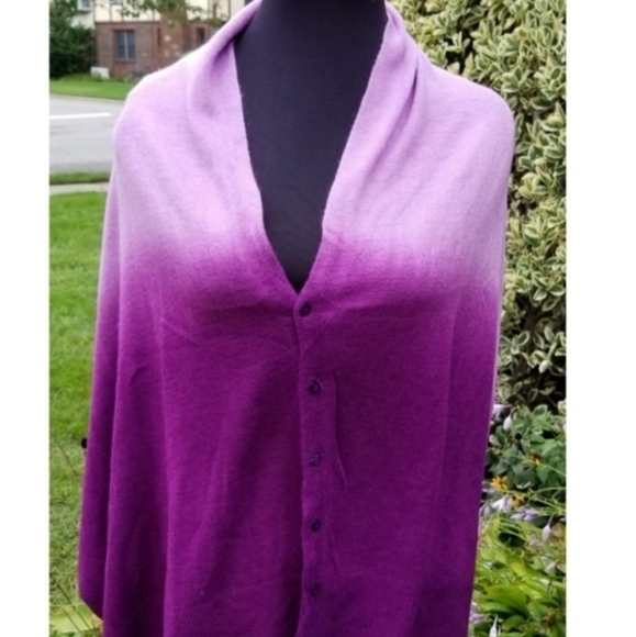 Purple ombre tone button scarf - Picture 8 of 8